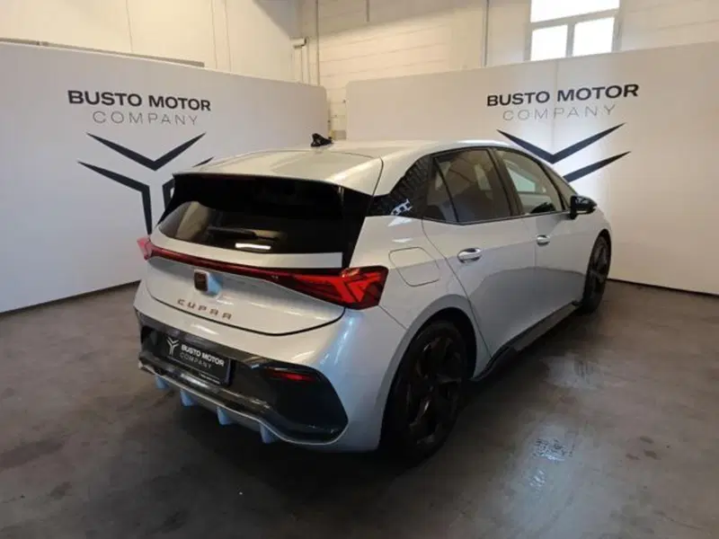 Cupra Born usata a Varese (6)