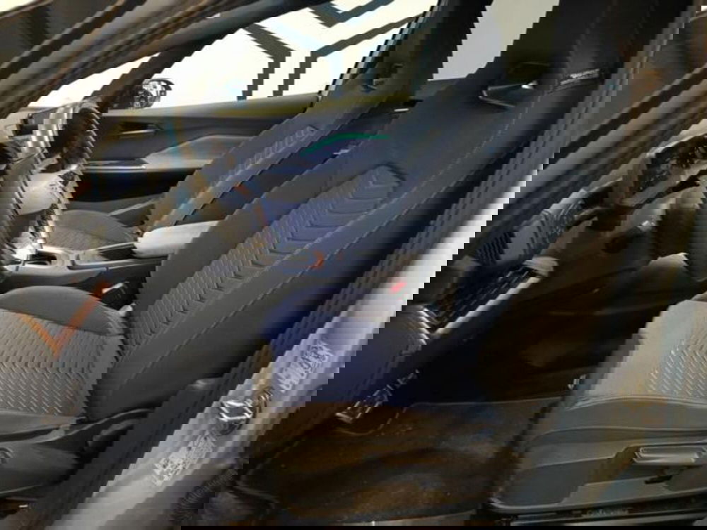 Cupra Born usata a Varese (8)