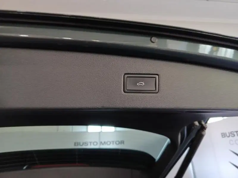 SEAT Tarraco usata a Varese (11)
