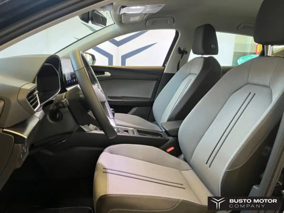 SEAT Leon usata a Varese (9)
