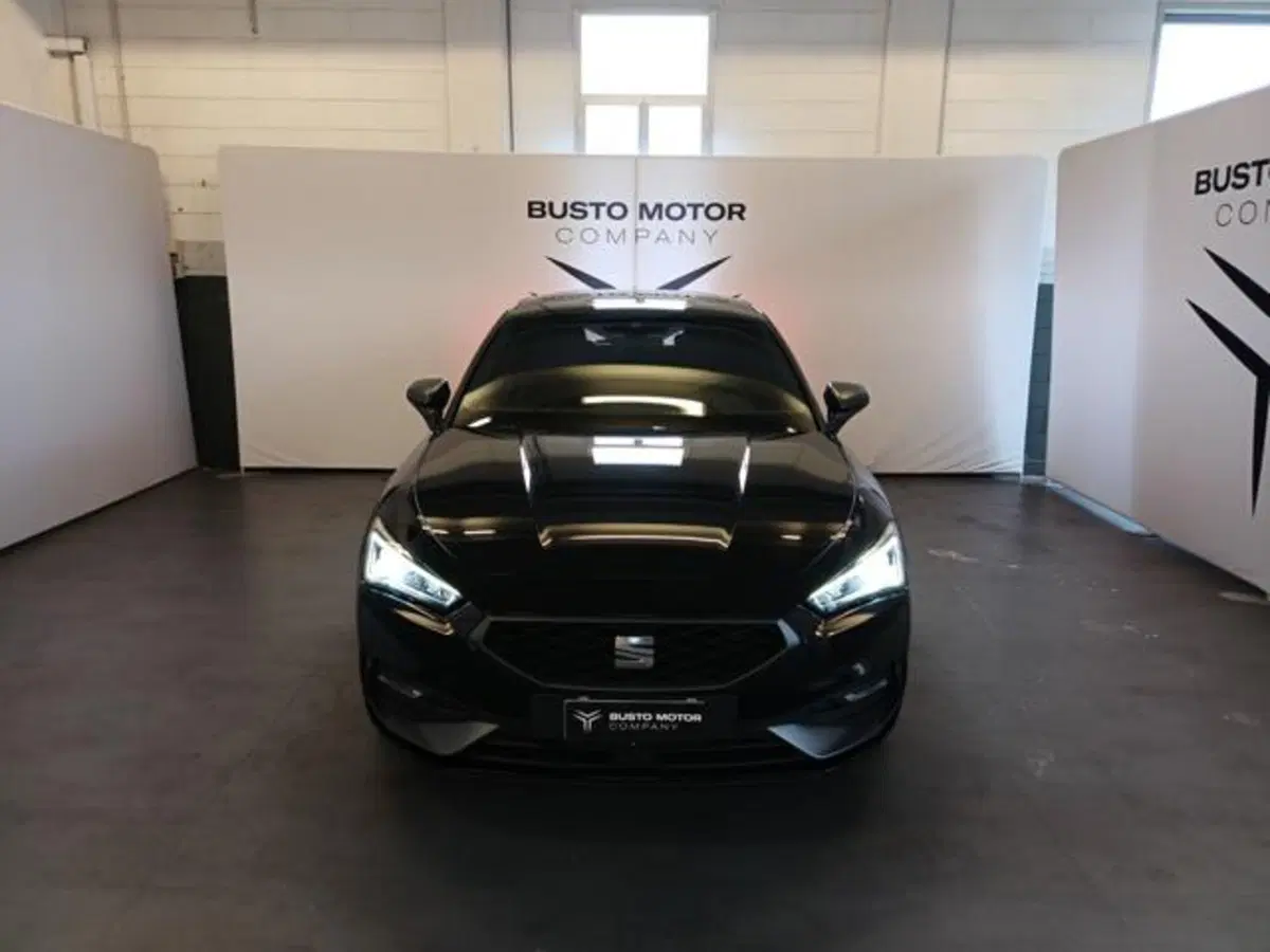 SEAT Leon usata a Varese (2)