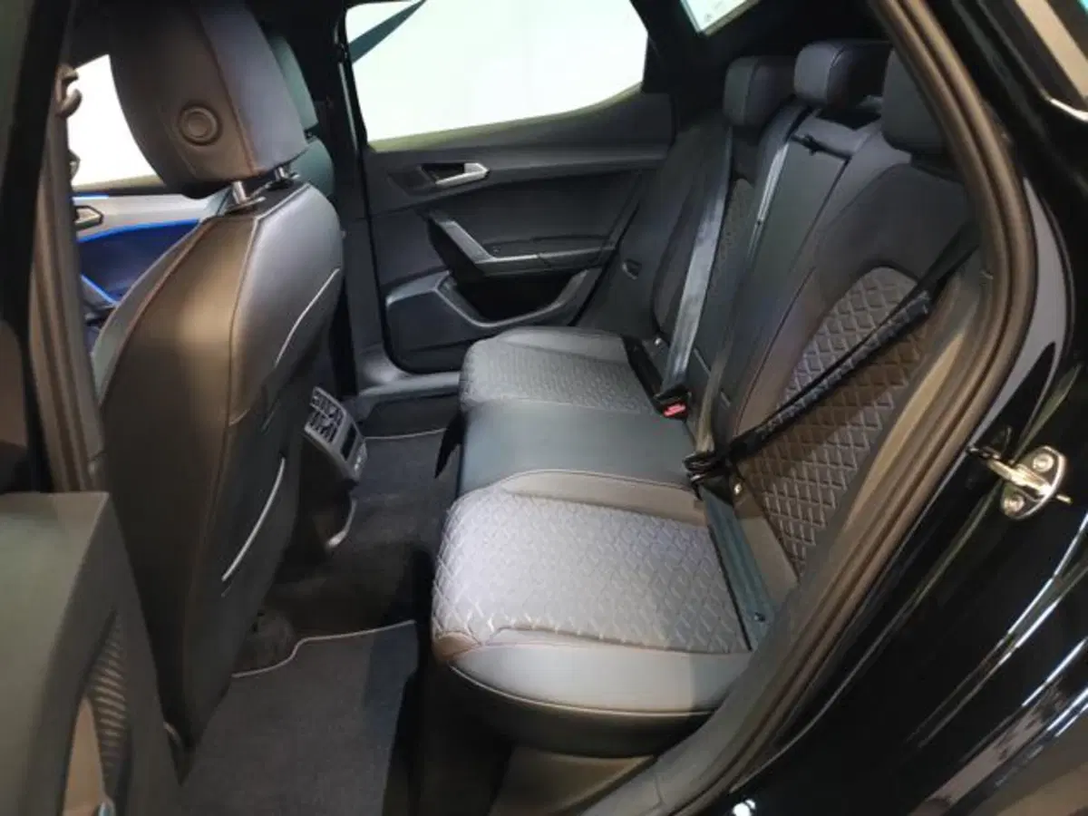 SEAT Leon usata a Varese (9)