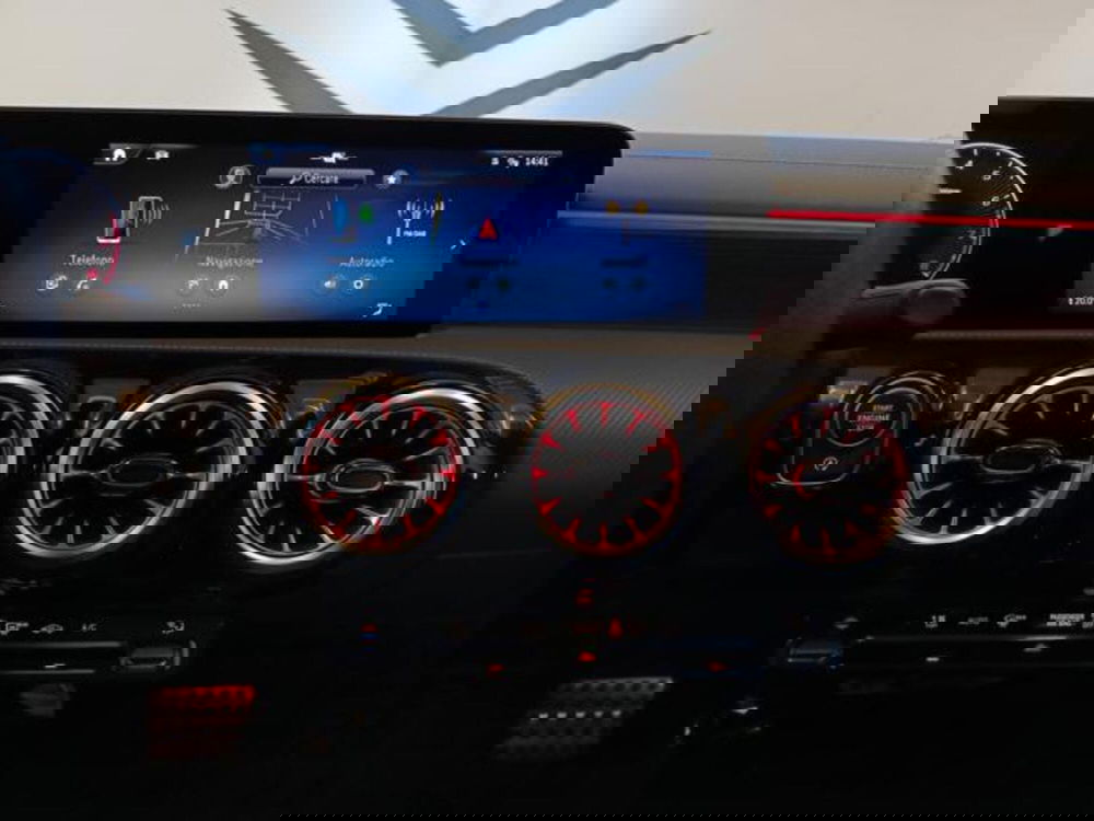 Mercedes-Benz CLA usata a Varese (13)