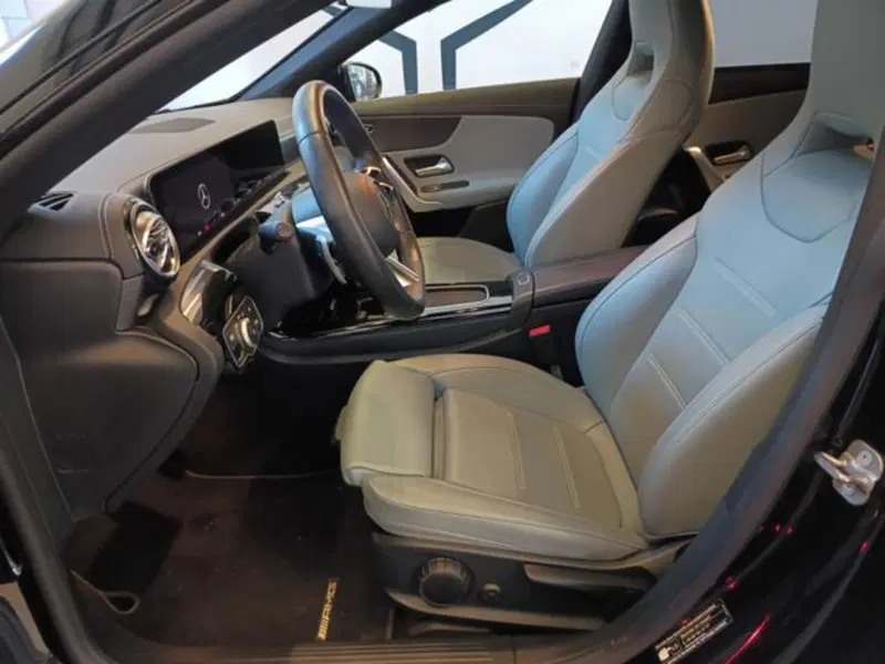 Mercedes-Benz CLA usata a Varese (8)