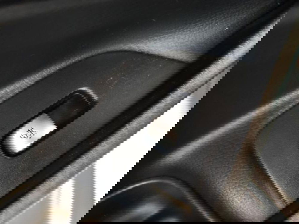 Mercedes-Benz Classe E Station Wagon usata a Varese (16)