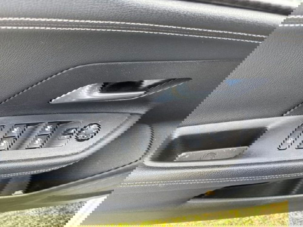 Opel Mokka usata a Roma (15)