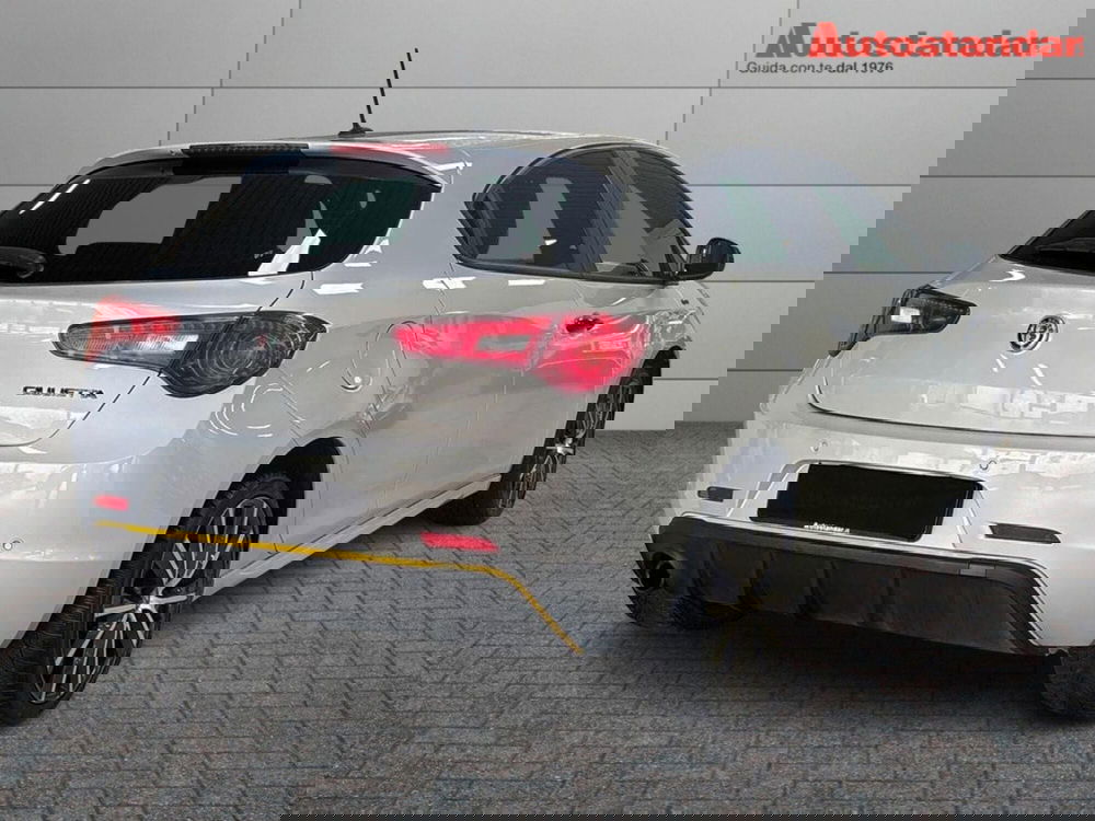 Alfa Romeo Giulietta usata a Torino (6)