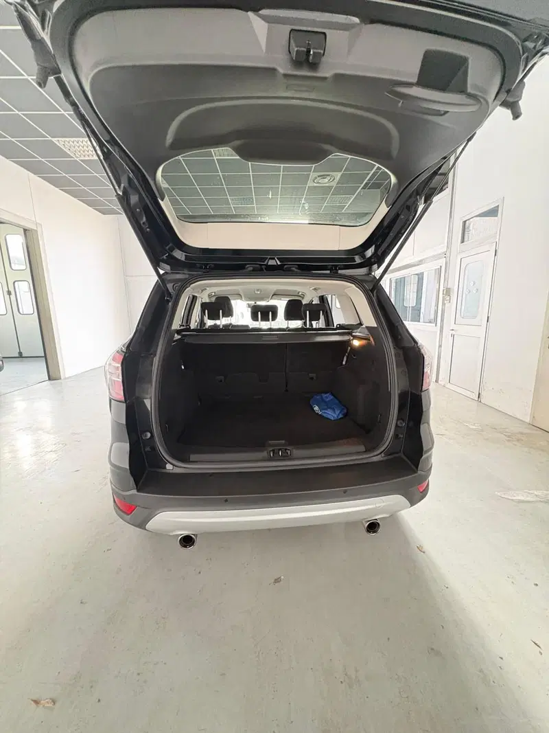 Ford Kuga usata a Torino (11)