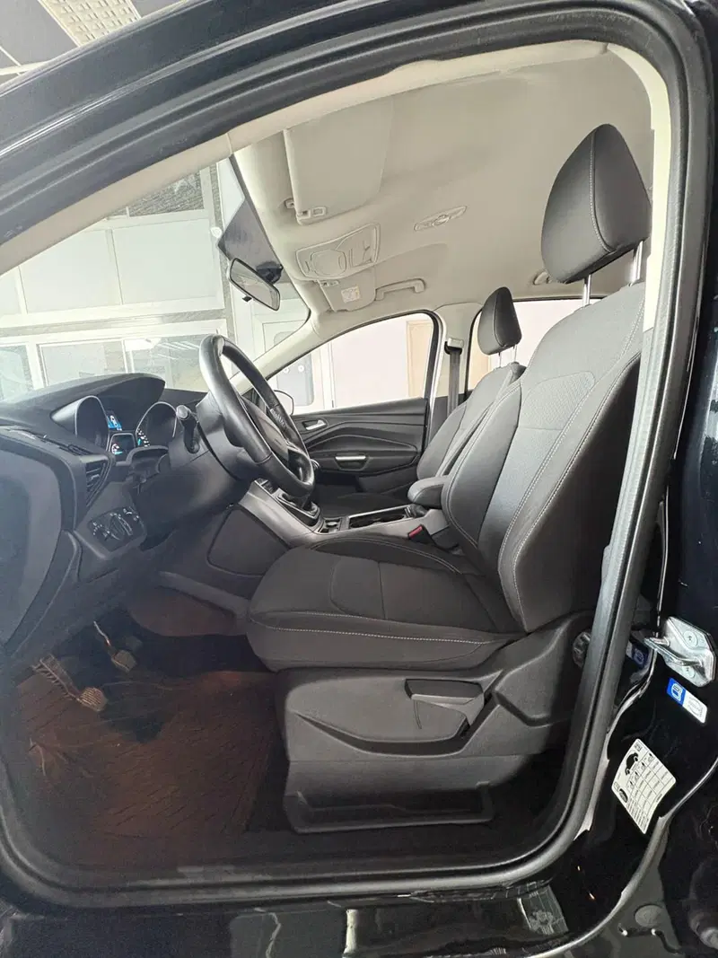Ford Kuga usata a Torino (9)