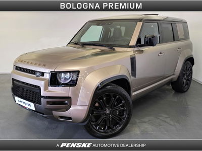 Land Rover Defender 110 4.4 V8 mhev Octa awd 635cv auto del 2025 usata a Casalecchio di Reno