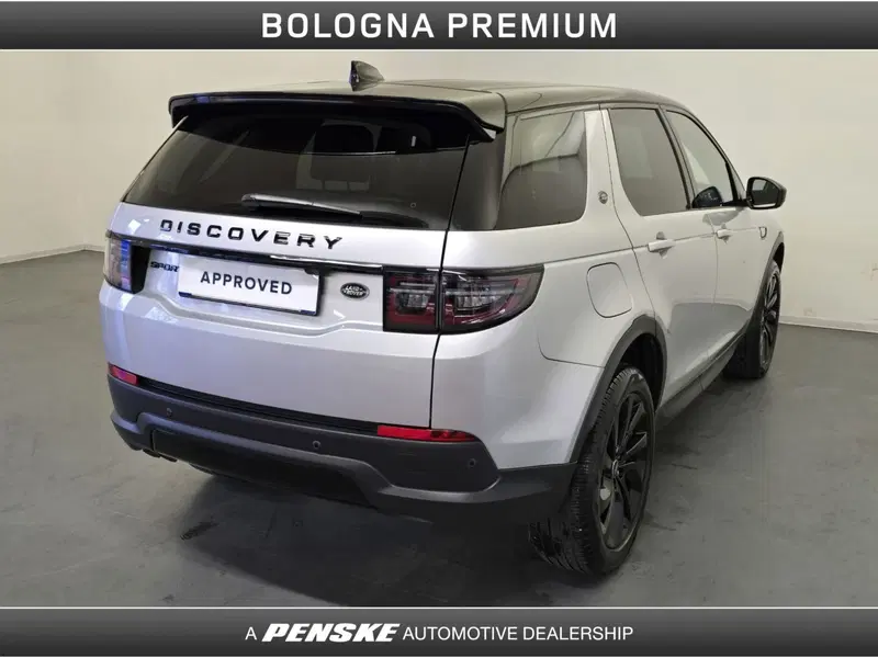 Land Rover Discovery Sport usata a Bologna (2)