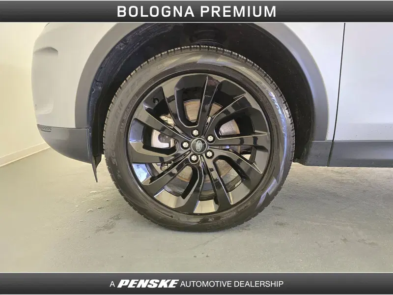 Land Rover Discovery Sport usata a Bologna (9)