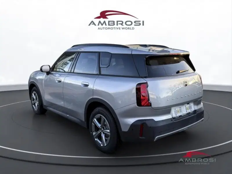 MINI Mini Countryman nuova a Perugia (4)
