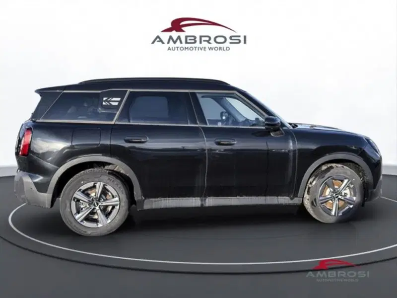 MINI Mini Countryman nuova a Perugia (5)