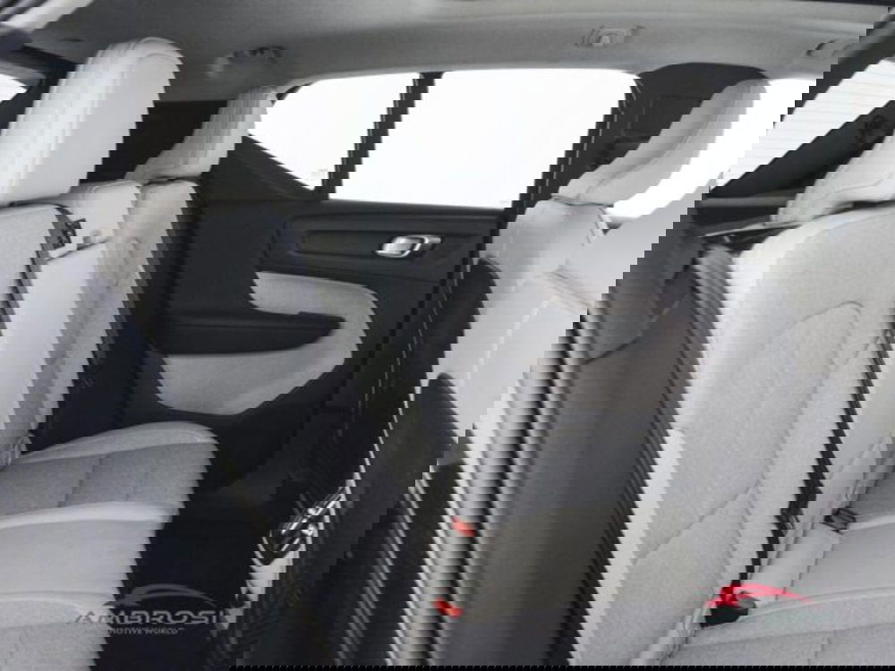 Volvo XC40 usata a Perugia (11)