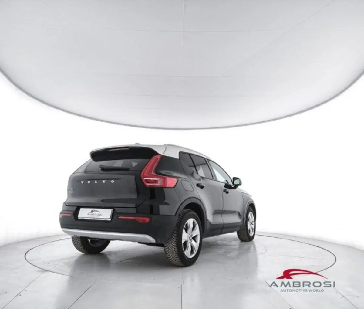Volvo XC40 usata a Perugia (3)