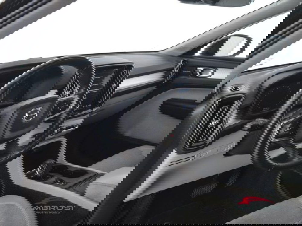Volvo XC40 usata a Perugia (8)