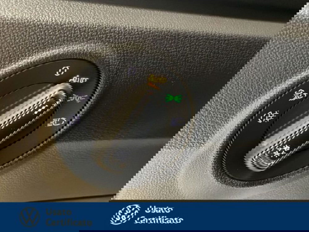 Volkswagen T-Roc Cabrio usata a Vicenza (14)