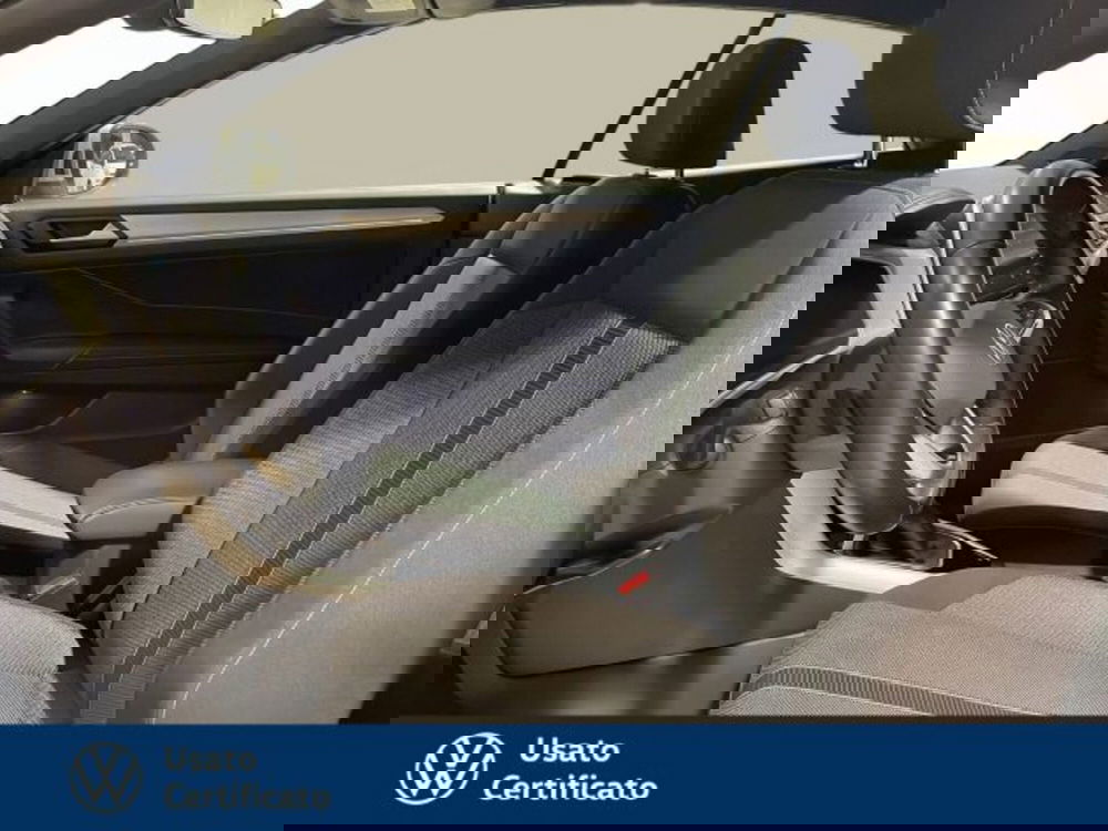 Volkswagen T-Roc Cabrio usata a Vicenza (15)