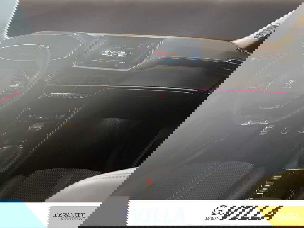 Peugeot 2008 usata a Milano (8)