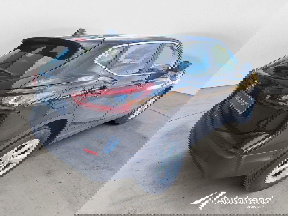 Nissan Qashqai usata a Bari (2)