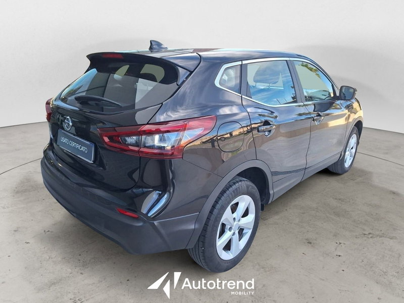 Nissan Qashqai usata a Bari (2)