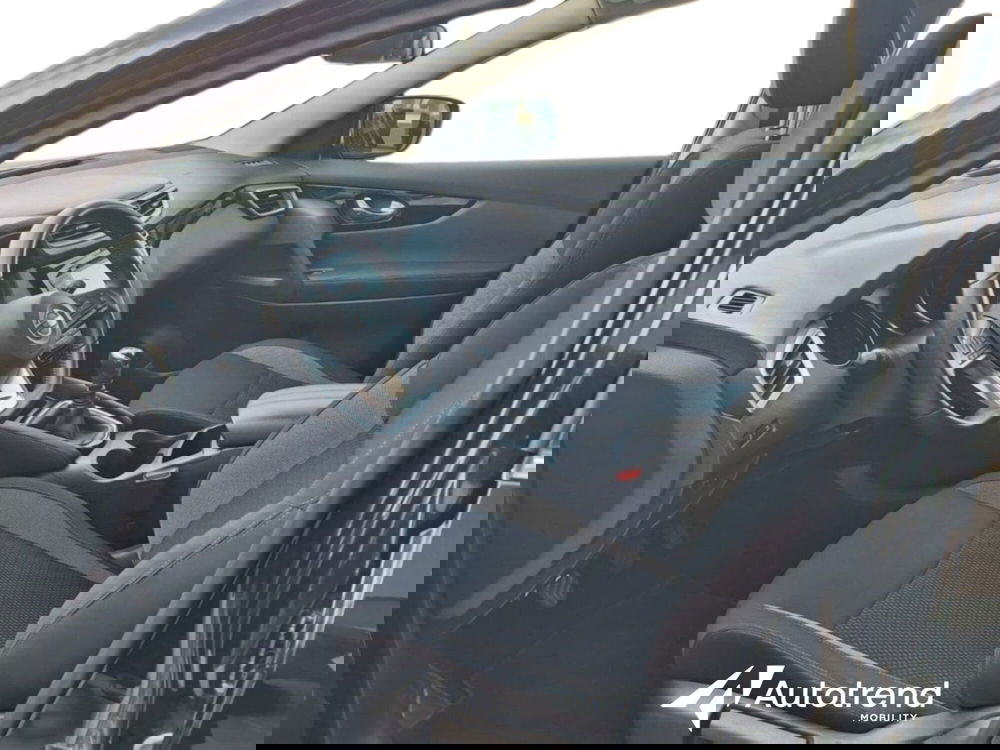 Nissan Qashqai usata a Bari (5)