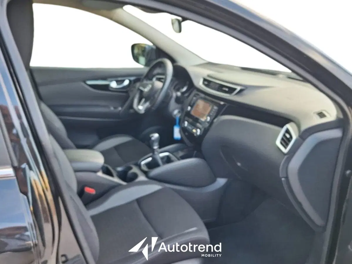 Nissan Qashqai usata a Bari (6)