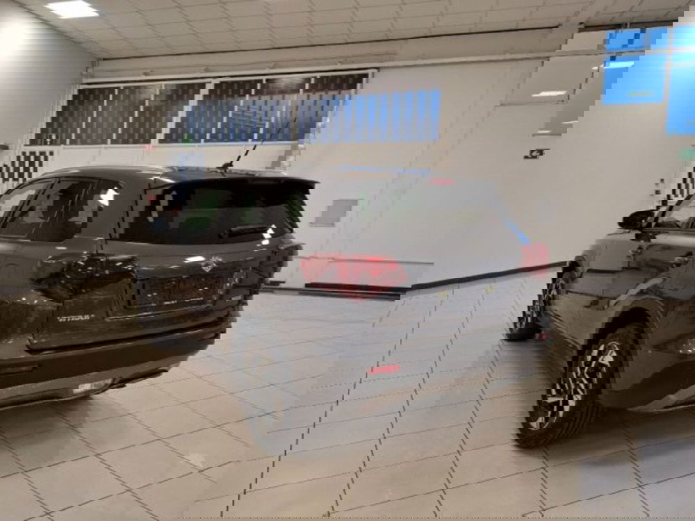 Suzuki Vitara nuova a Reggio Emilia (3)