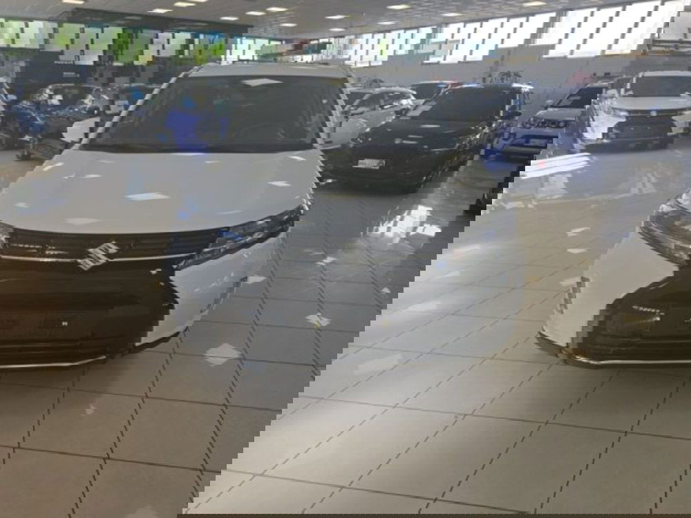 Suzuki Vitara nuova a Reggio Emilia (8)