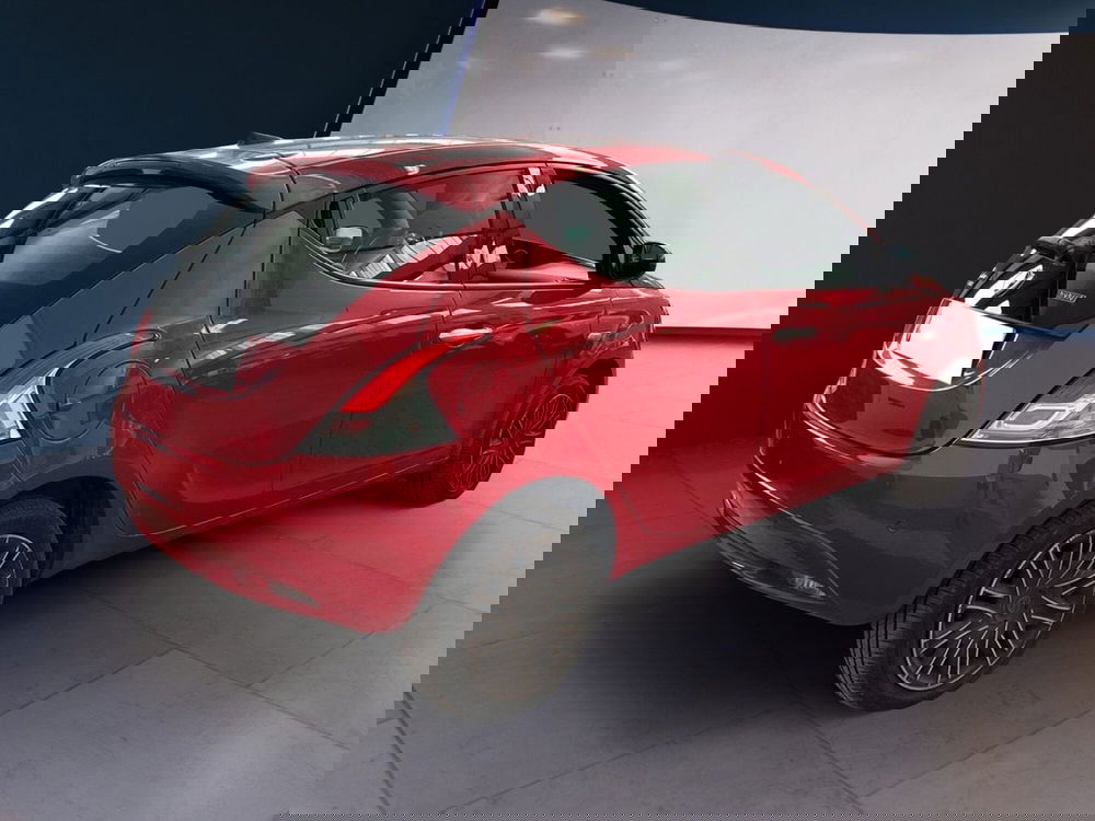 Lancia Ypsilon usata a Torino (6)