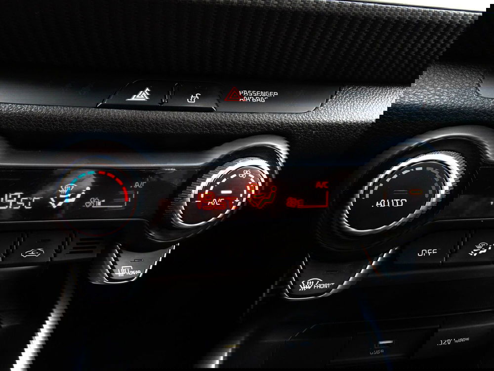 Kia Stonic usata a Padova (20)