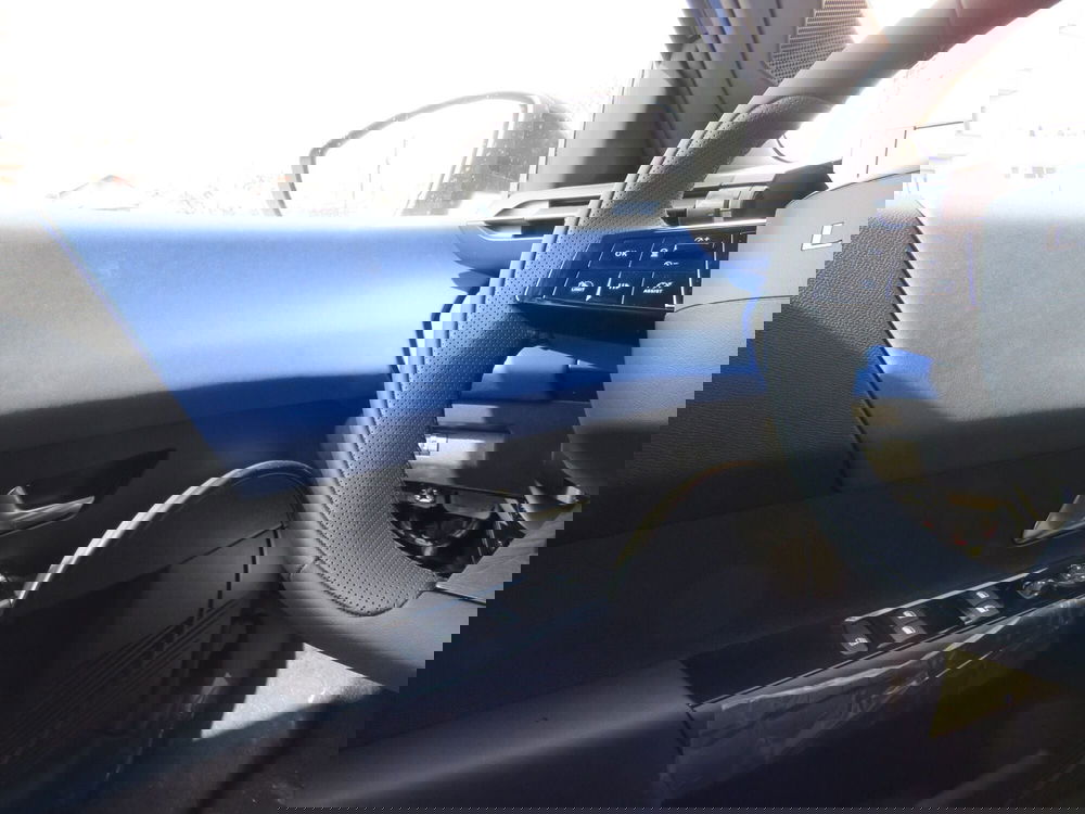 Lancia Ypsilon nuova a Monza e Brianza (11)