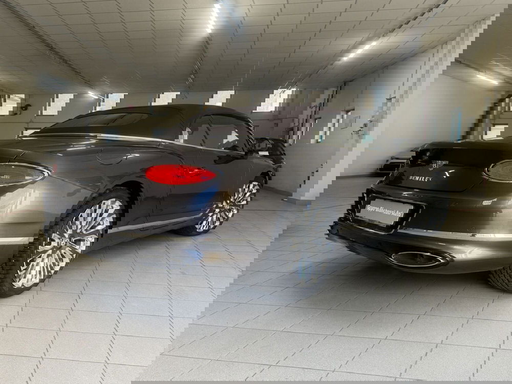 Bentley Continental GTC usata a Cremona (16)