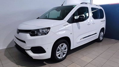 Toyota Proace City Verso City Verso electric L1 50kWh D Executive nuova a Vicenza