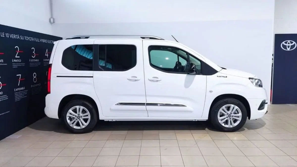 Toyota Proace City Verso nuova a Vicenza (6)