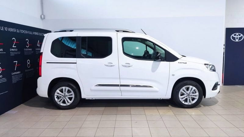 Toyota Proace City Verso nuova a Vicenza (6)