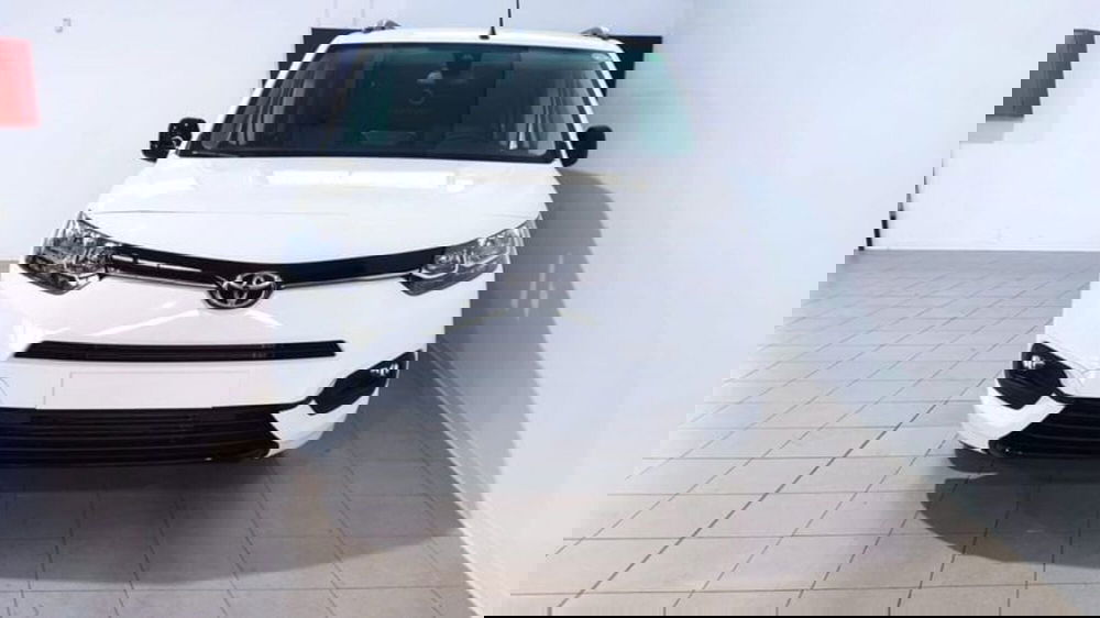 Toyota Proace City Verso nuova a Vicenza (7)