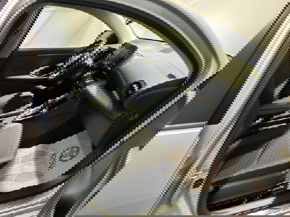 Toyota Yaris usata a Milano (6)