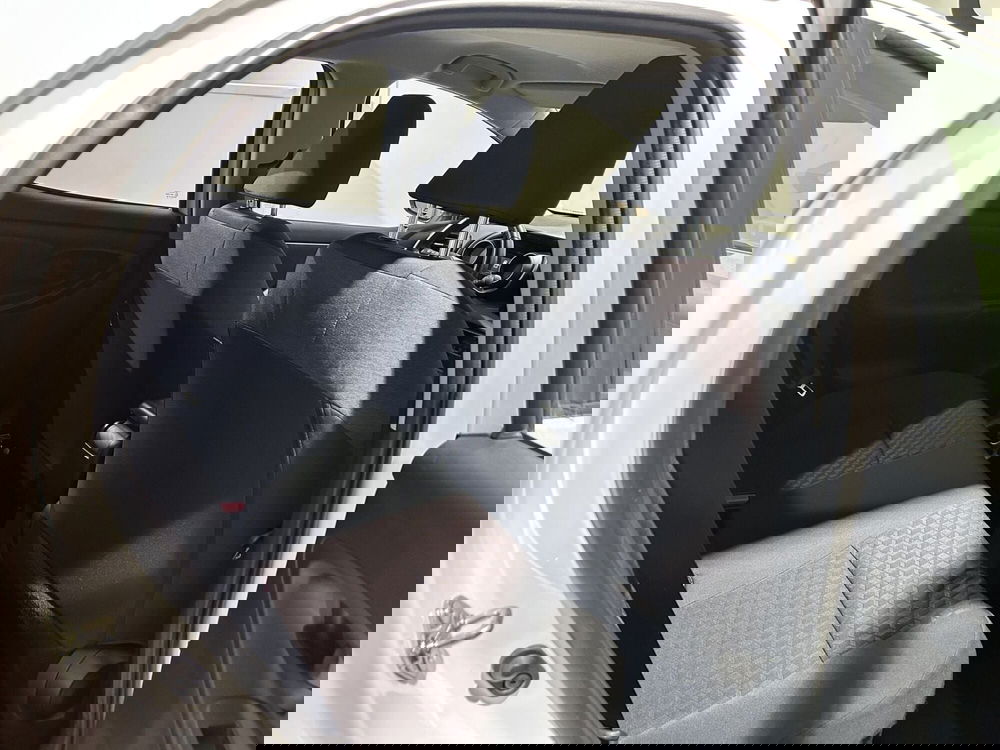 Toyota Yaris usata a Milano (8)