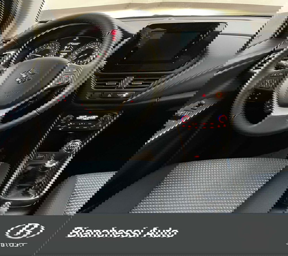 Suzuki S-Cross nuova a Cremona (11)