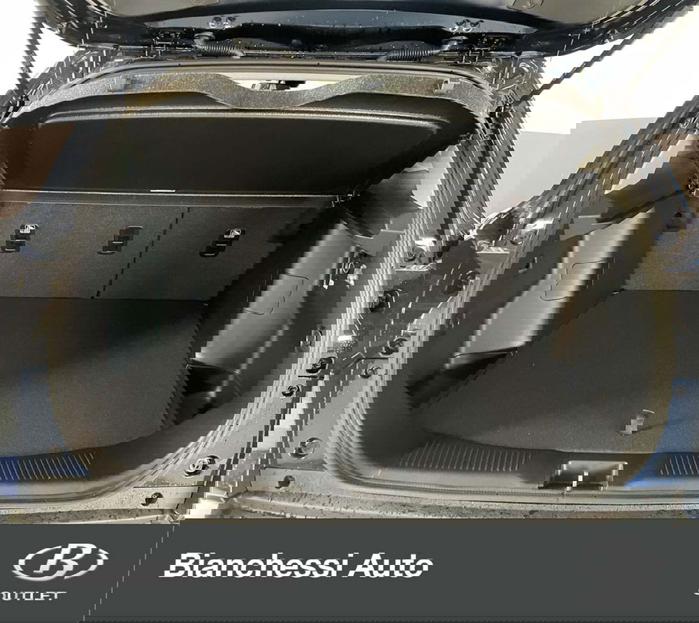 Suzuki S-Cross nuova a Cremona (8)