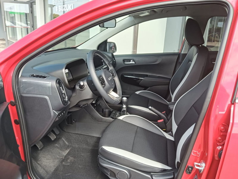 Kia Picanto nuova a Cremona (4)