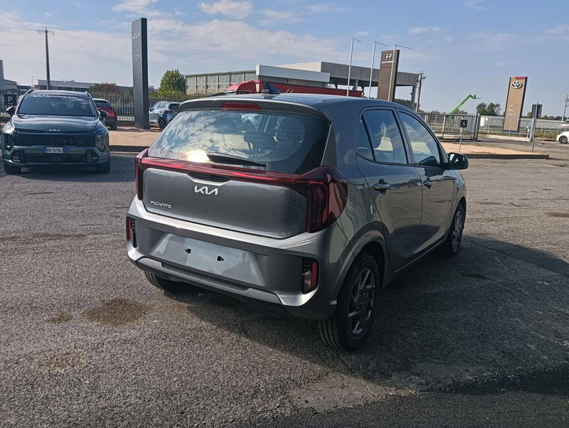 Kia Picanto nuova a Cremona (5)