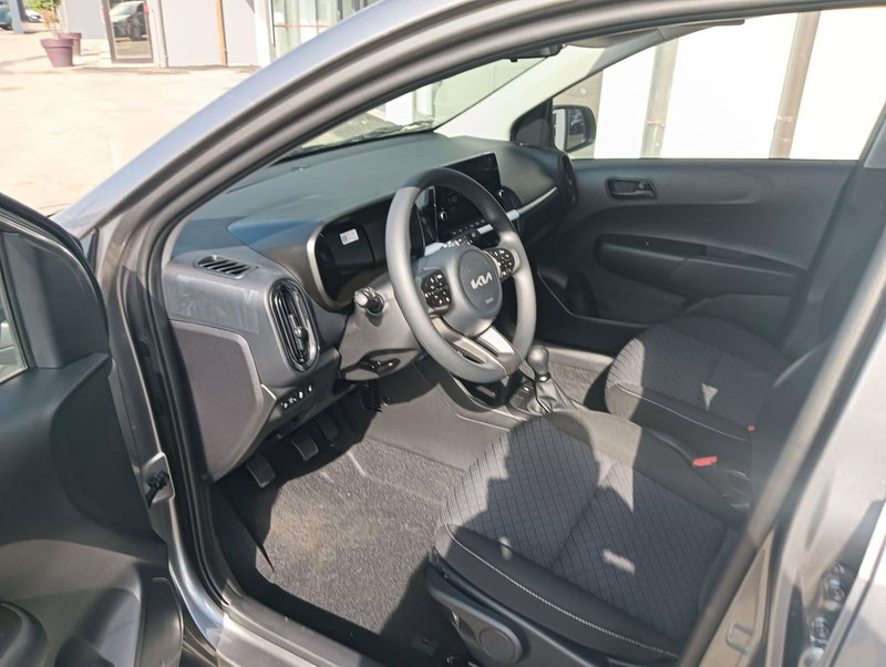 Kia Picanto nuova a Cremona (9)
