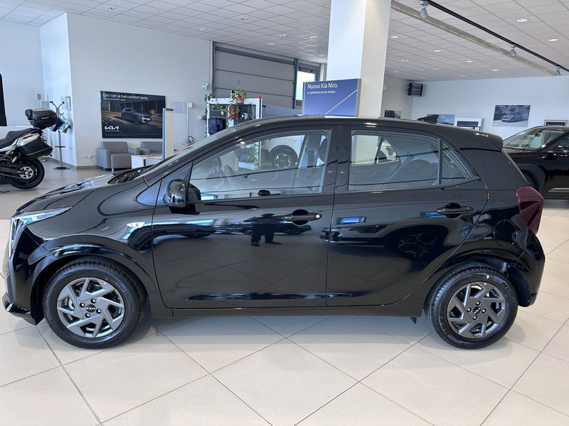 Kia Picanto nuova a Cremona (4)