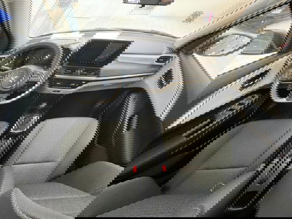 Suzuki Swift nuova a Cremona (8)