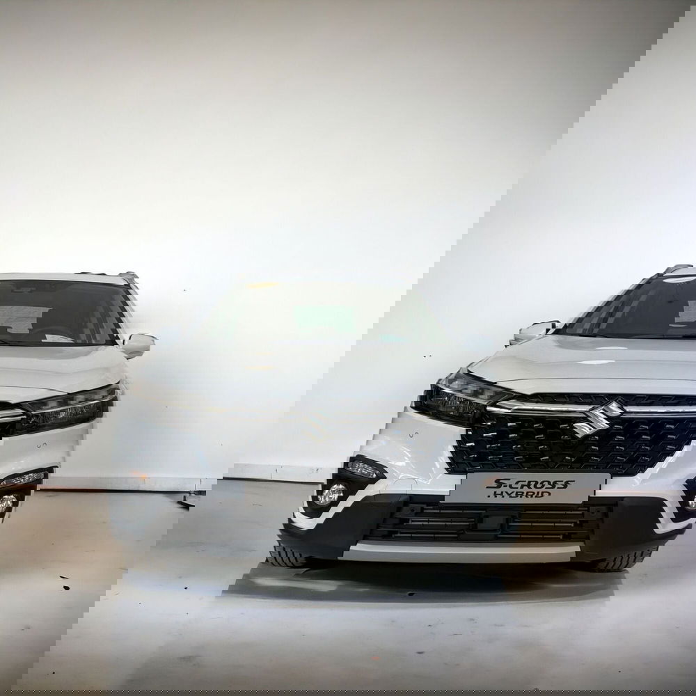 Suzuki S-Cross nuova a Cremona (3)