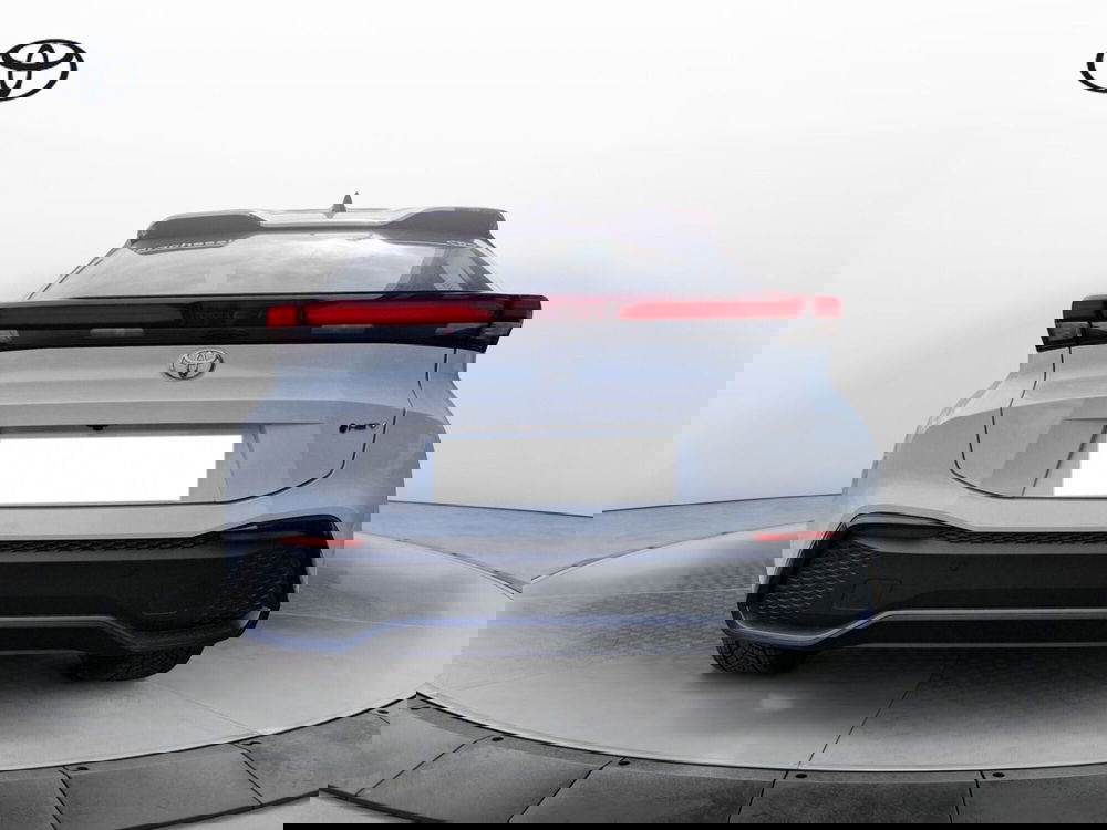 Toyota Toyota C-HR nuova a Cremona (5)