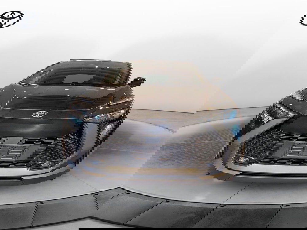 Toyota Toyota C-HR nuova a Cremona (2)